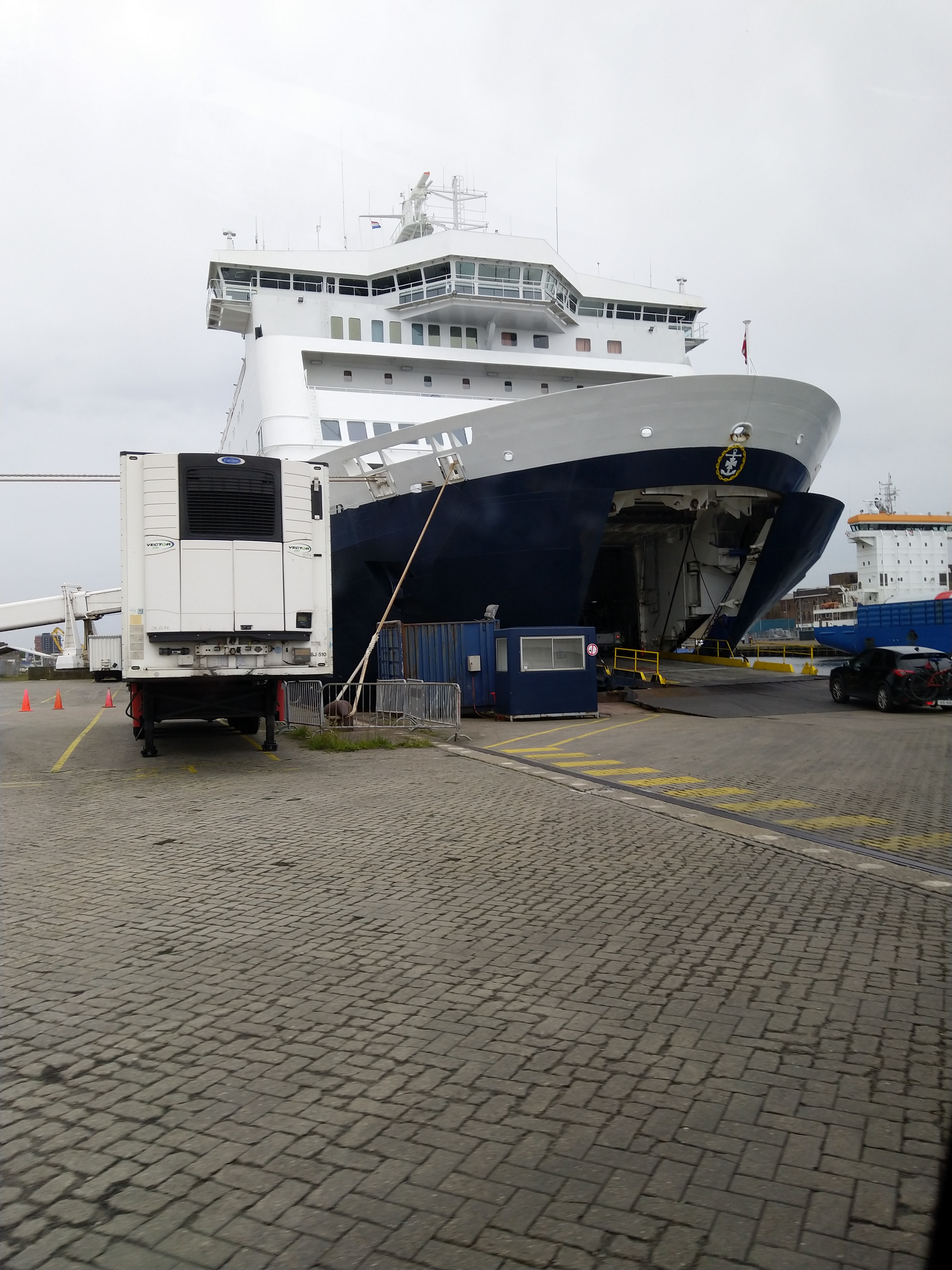 (Engeland). Foto van Jikke Lont.
Boot in IJmuiden